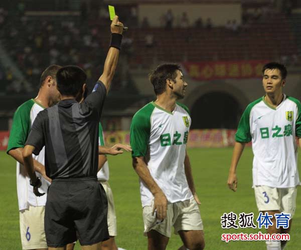  都灵德比战闷平双方互交白卷  